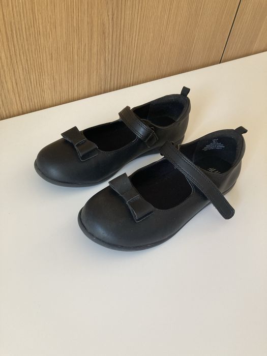Baleriny szkolne z kokardką H&M