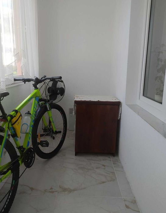 Простора та світла двокімнатна квартира.