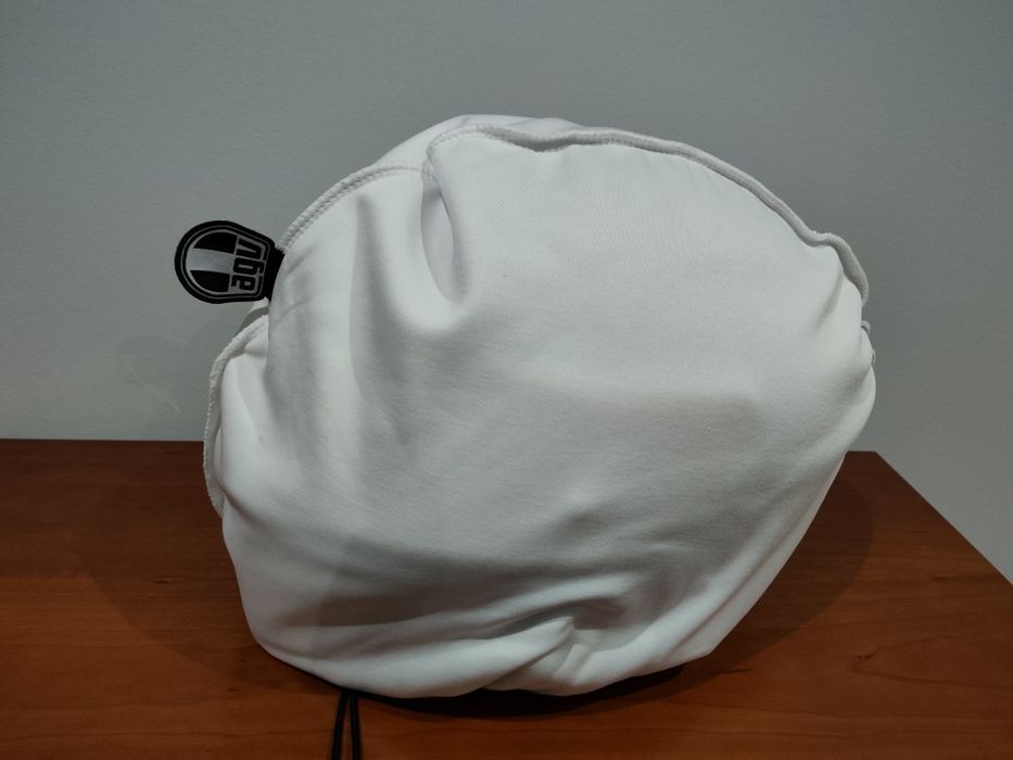 Capacete agv tamanho s, novo