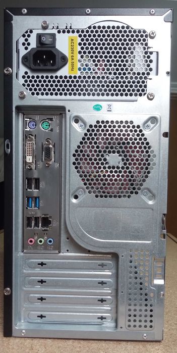 Intel Desktop Computer64585683008769123