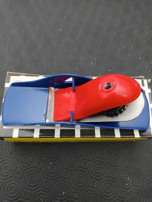 Plaina carpinteiro 175x40 m/m "NOVA"