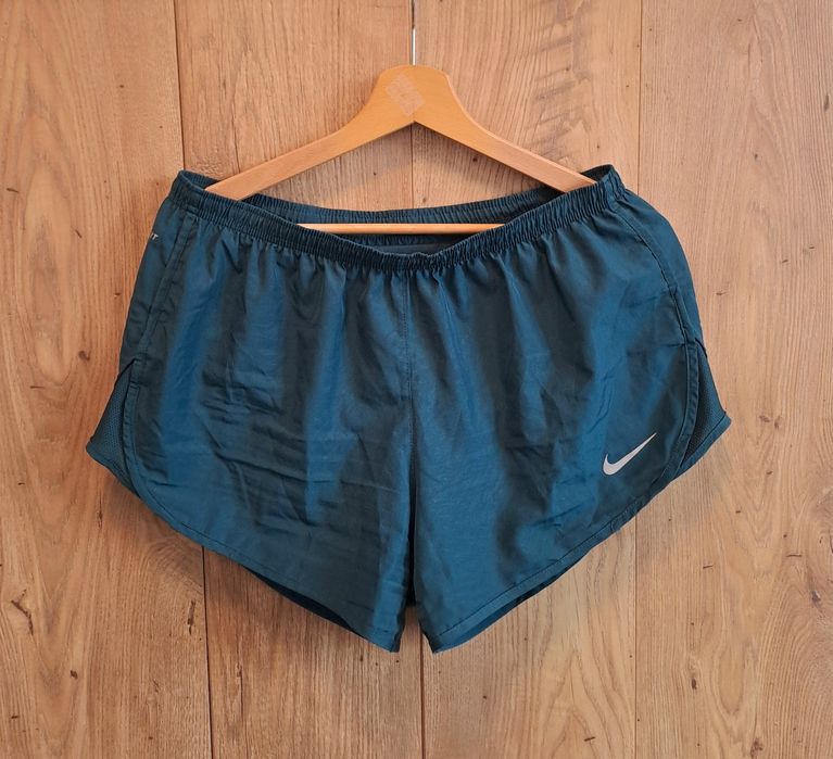 Damskie krótkie szorty spodenki sportowe running Nike dri-fit r.L