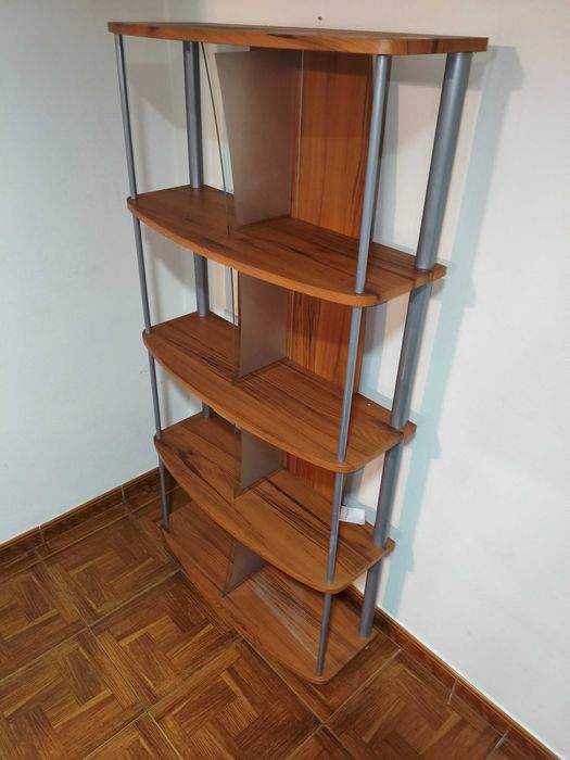 Estante sala ou corredor