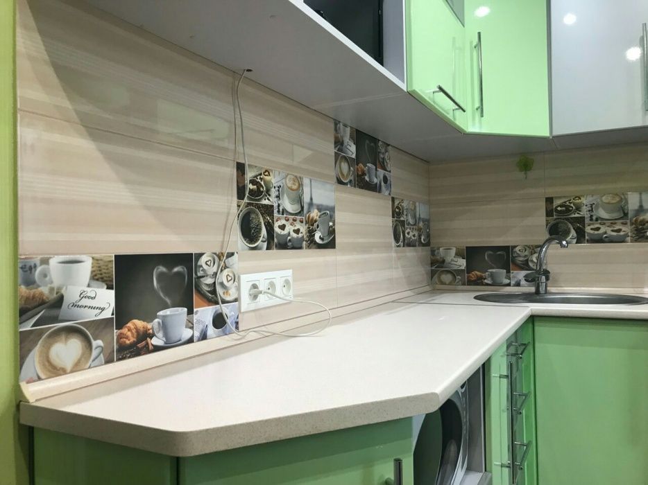 Плиточник зі стажем більше 20 років