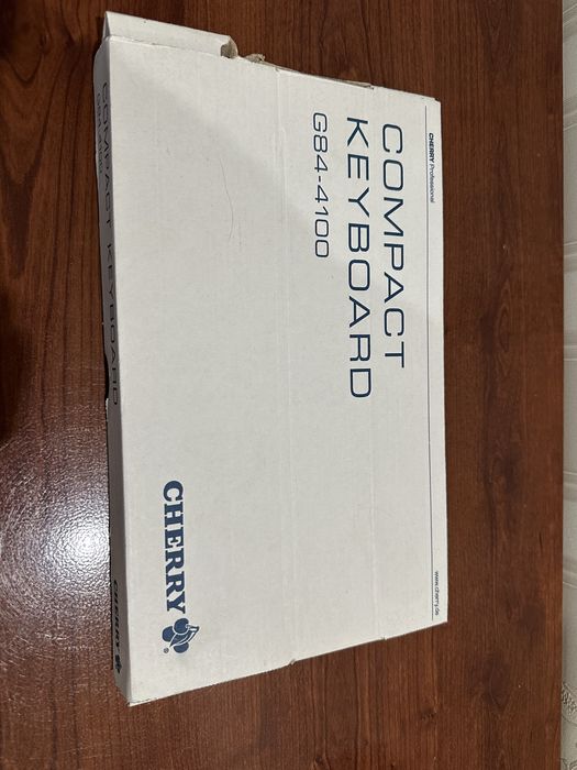 Компактна механічна клавіатура Cherry G84-4100