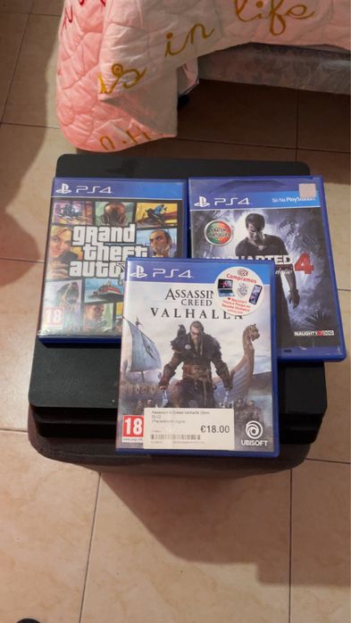 Ps4 1Tb em bom estado