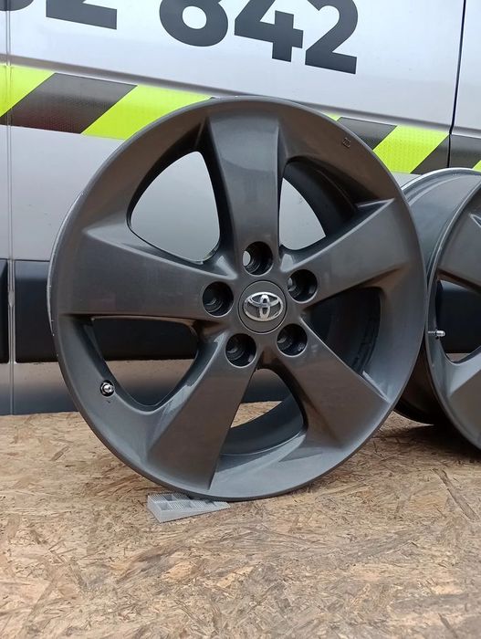 Felgi Aluminiowe TOYOTA 5x114.3 R17 et50 Auris Camry C-hr Corolla