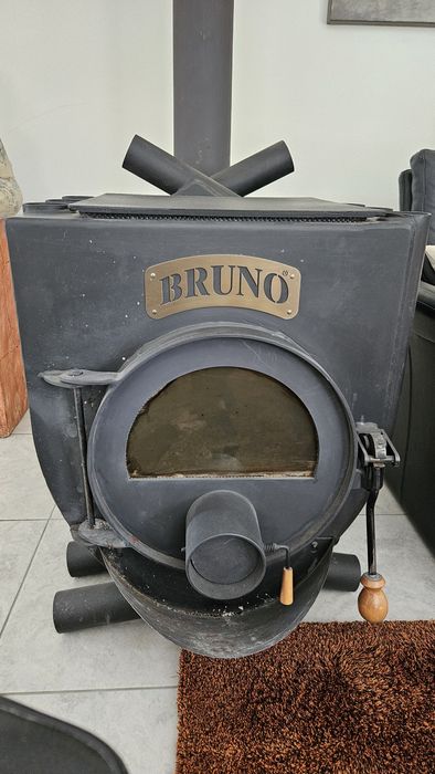 Fogão a lenha marca BRUNO