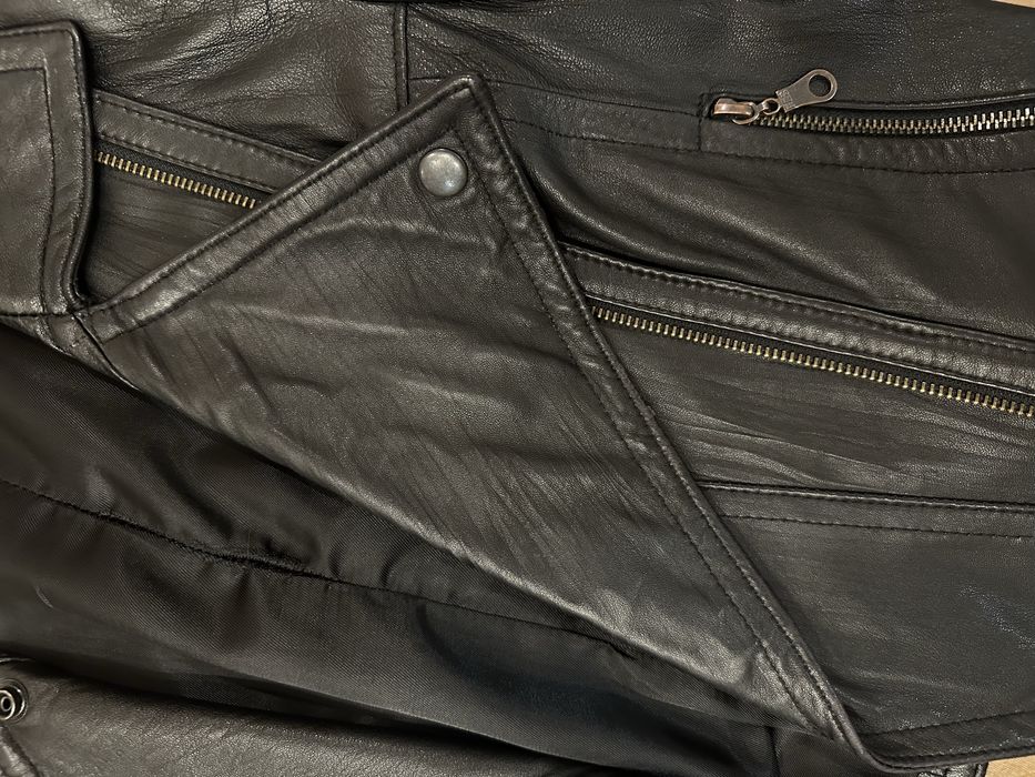 Шкіряна  жіноча косуха  (Б/у)