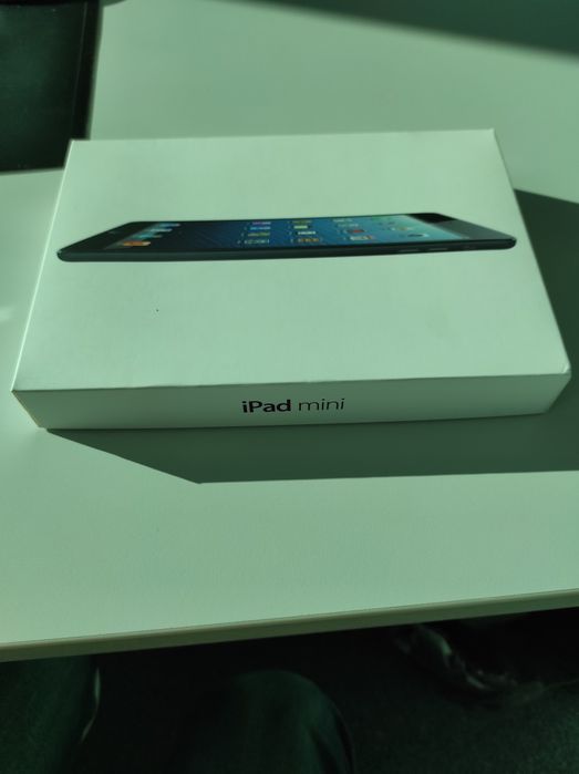 Mini ipad wi-fi 16GB Black