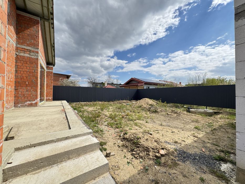 Продаж Будинку/180m2/8соток+Гараж