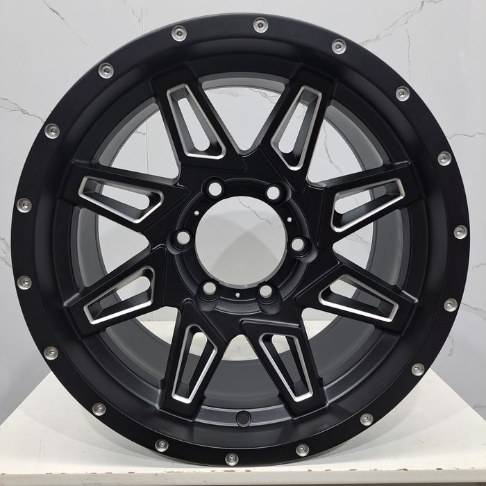 Jantes 16" Off-road 4x4 6x139,7 Toyota Nissan mitsubishi