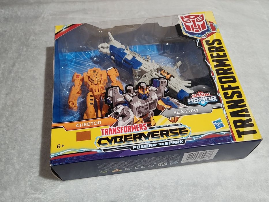 Interaktywna Figurka Transformers + gratis