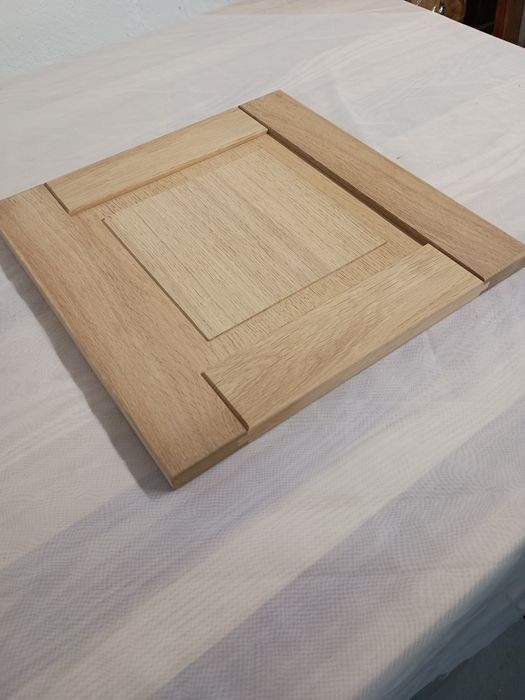 Fronty MDF, fornir, drewno, frezowane, gięte. Meble kuchenne, łazienkowe, meble z drewna