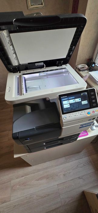 Konica Minolta bizhub c3350 Okazja działająca, 2 szuflady
