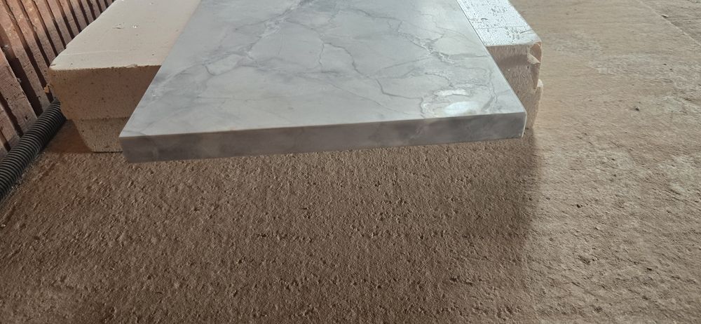 Parapet z kamienia