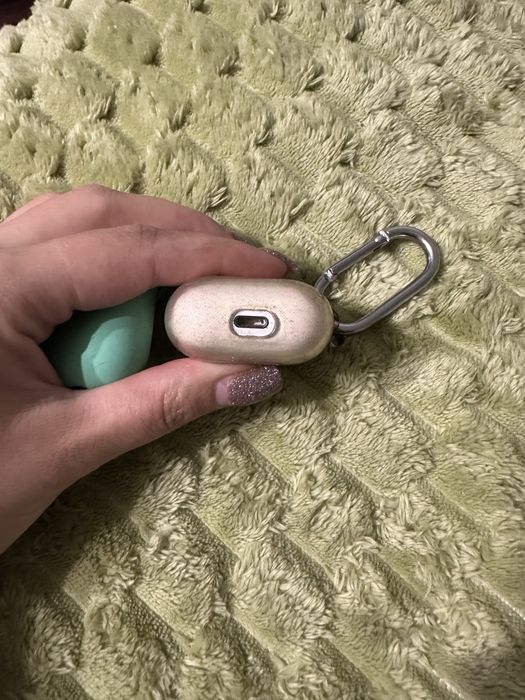 Безпроводні навкшники