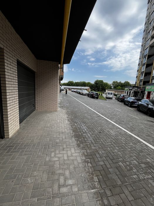 Оренда комерційного приміщення в ЖК “Гранд Сіті  Домбровський”