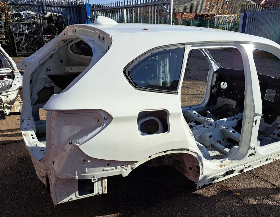 Четверть BMW X1 F48 крило кузов разборка