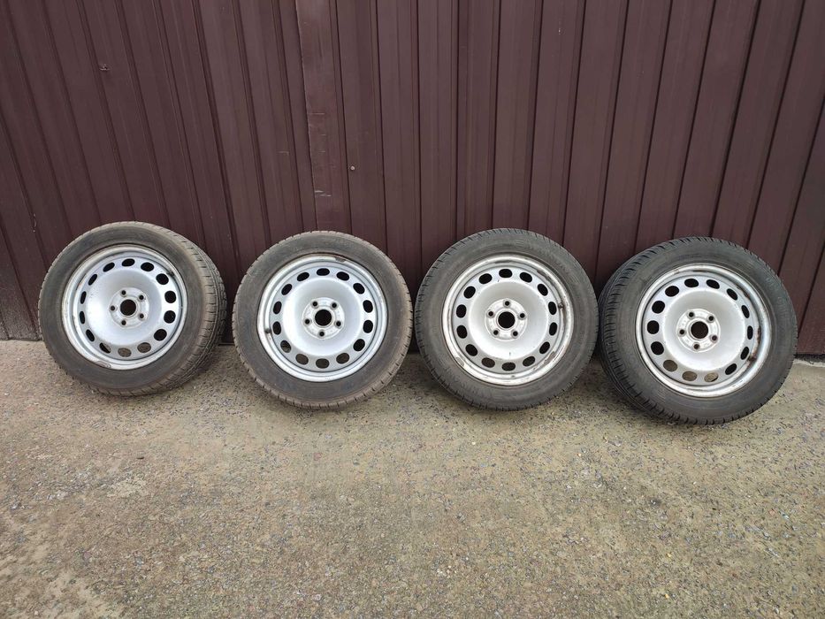 Диски сталеві  r16 VW Caddy