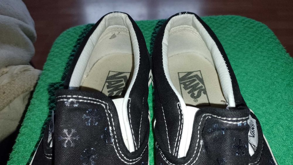 Trampki VANS CLASSIC SLIP-ON r.37,5 stan bardzo dobry
