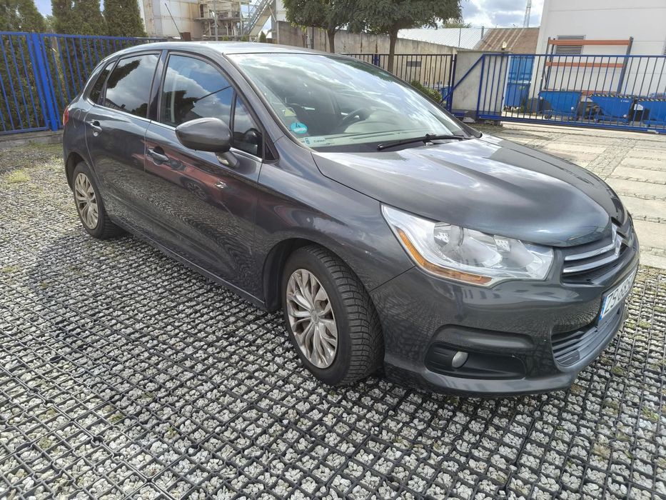 Citroën C4