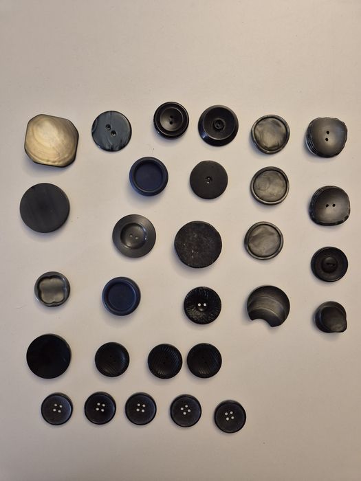 Botões antigos costura