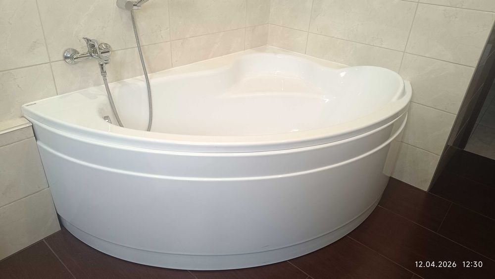 wanna narożna używana ada 160x100 prawa besco + obudowa + syfon!