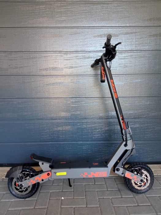 KUKIRIN G2 800W wersja 2025 max 45km/h, aku 48V 15,6Ah zasięg 55km