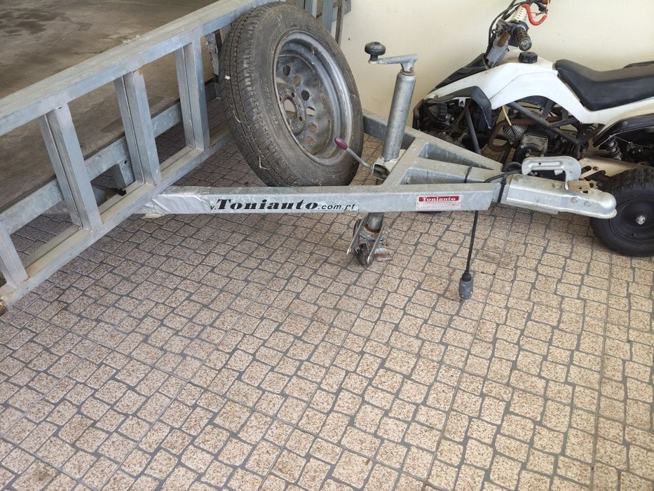 Reboque Toniauto
