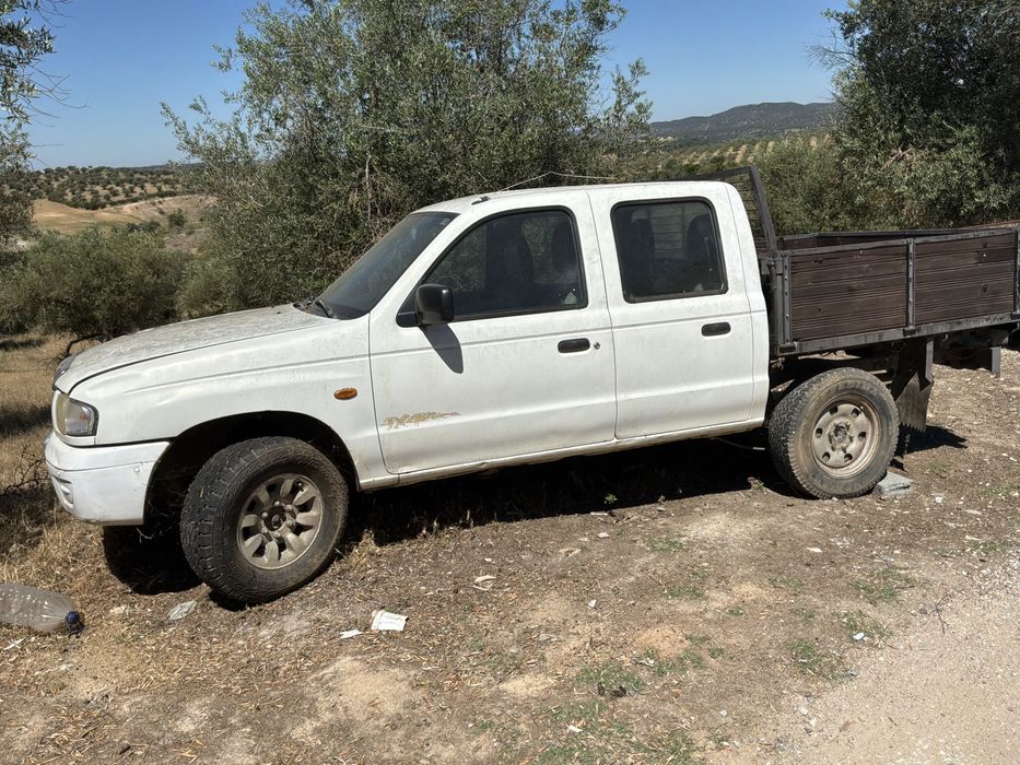 Carrinha 4x4 Mazda