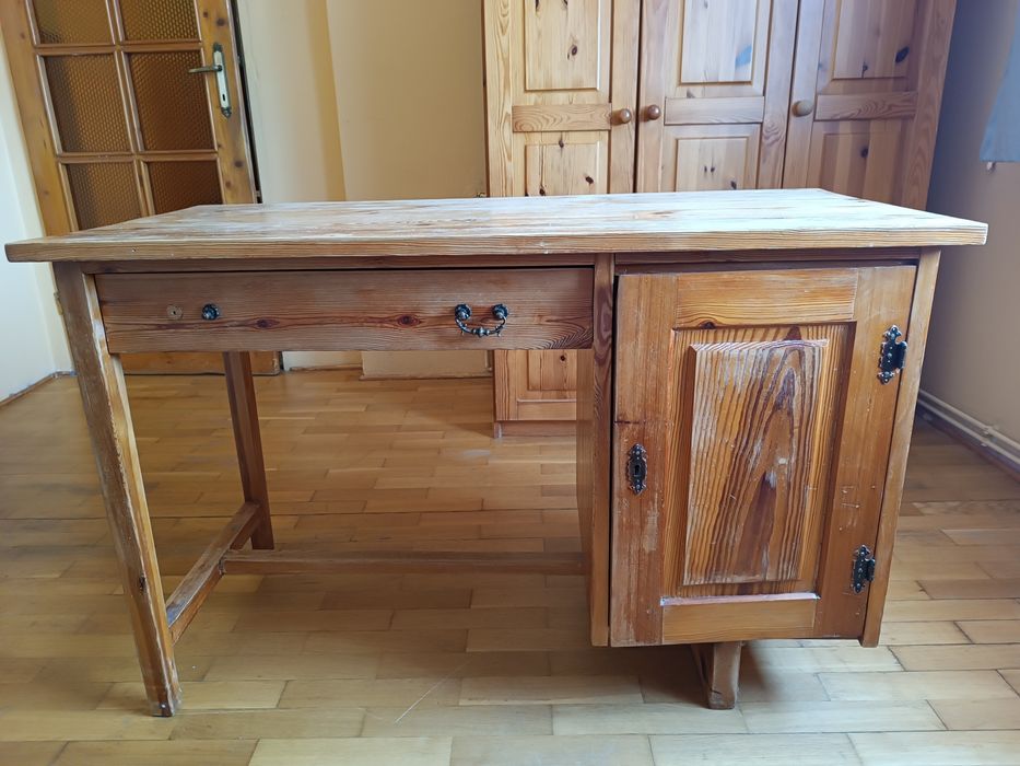 Oddam za darmo drewniane biurko