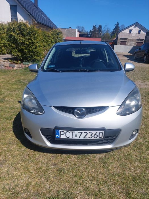 Mazda 2 z 2010 roku