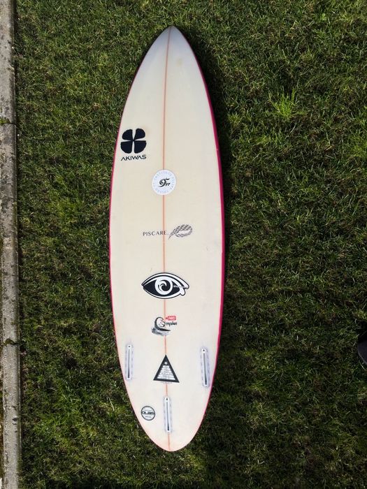 Prancha de surf usada
