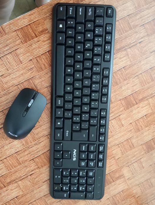 Teclado e rato Wireless