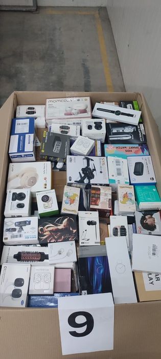 Палети Amazon вже в Україні