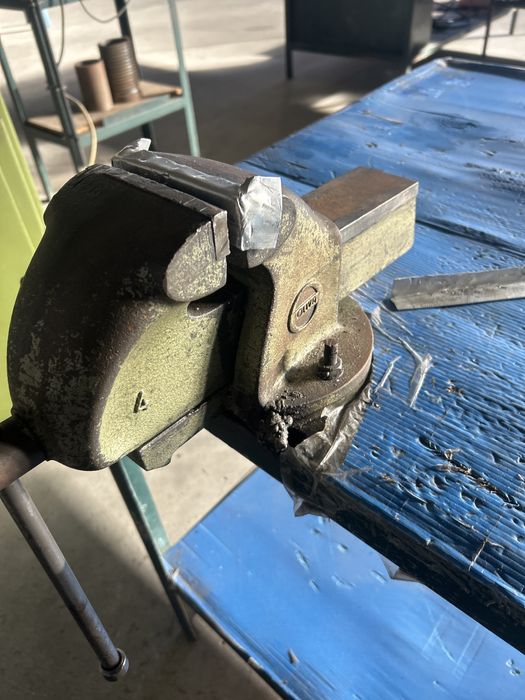 Bancada e torno Oliva 4