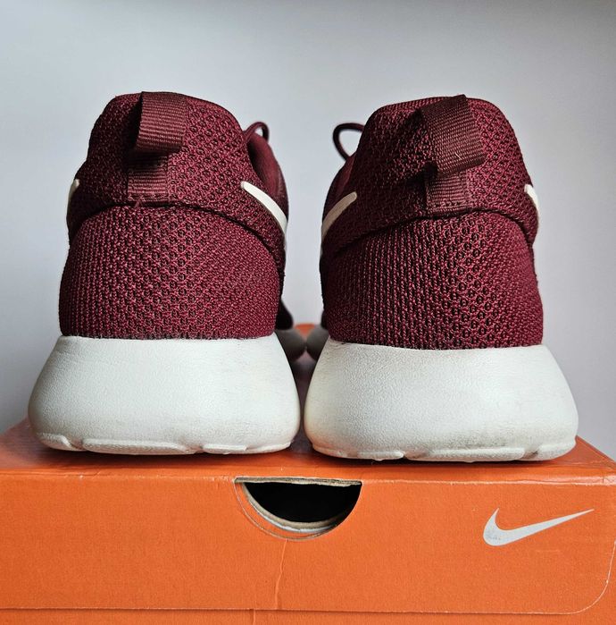 Nike Roshe Run Team Red 2013 8.5US/42EUR