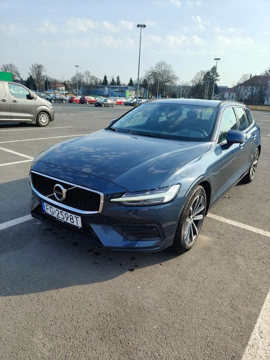 Volvo V60 2021