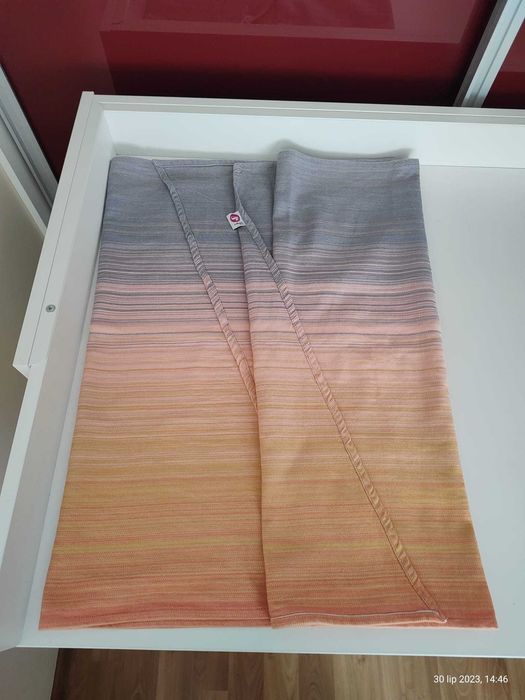 Chusta do noszenia dziecka firmy Pellicano Baby – model Valentine