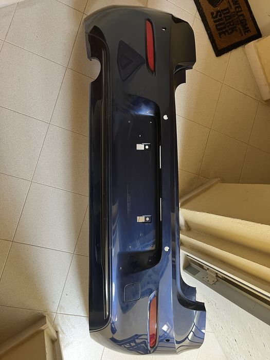 Vendo parachoques traseiro para bmw serie 1 f20