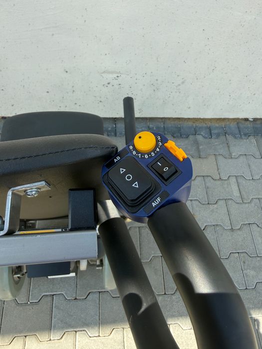 Schodołaz kroczący C-MAX z krzesełkiem