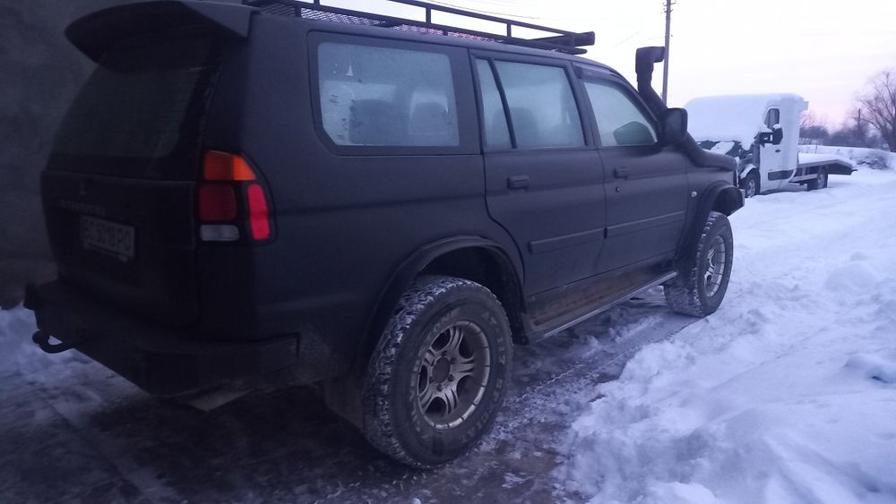 Продам Mitsubishi Pajero 2.5 TD