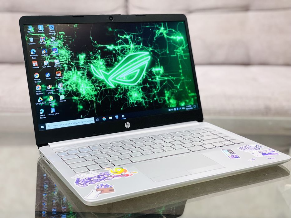 HP 14/FHD/IPS/Ryzen 5 3500U/3.7 GHz/8 ГБ/SSD 256/Radeon Vega 8