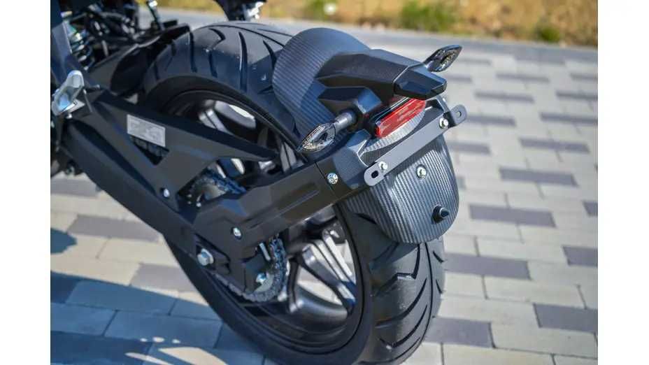 Мотоцикл LONCIN LX300-6 CR6