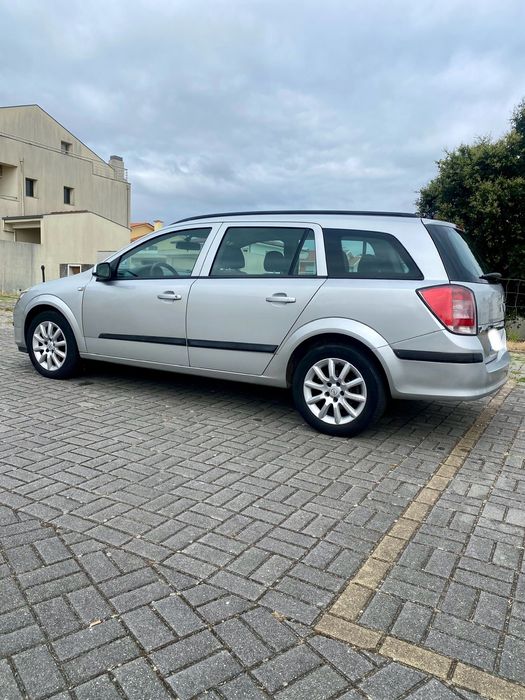 Opel Astra Caravan 165000kms