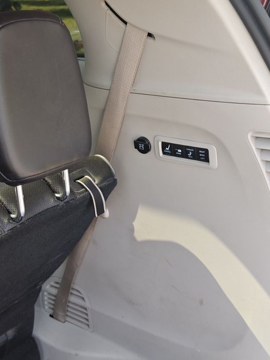 Chrysler pacifica