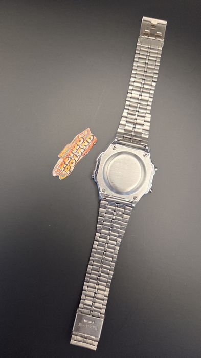 Zegarek w stylu Retro