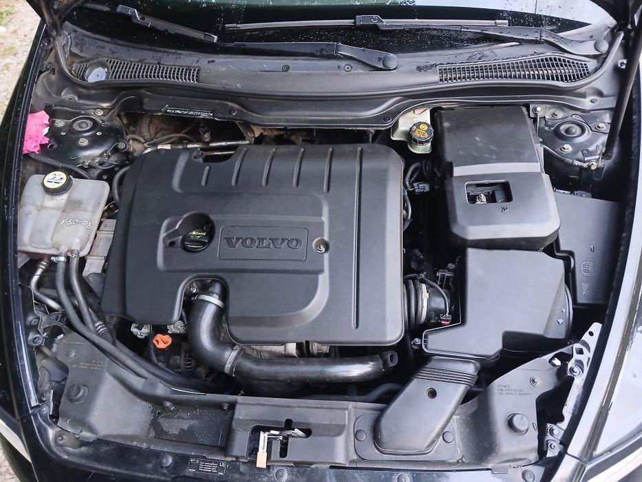 Volvo v 50 1.6..