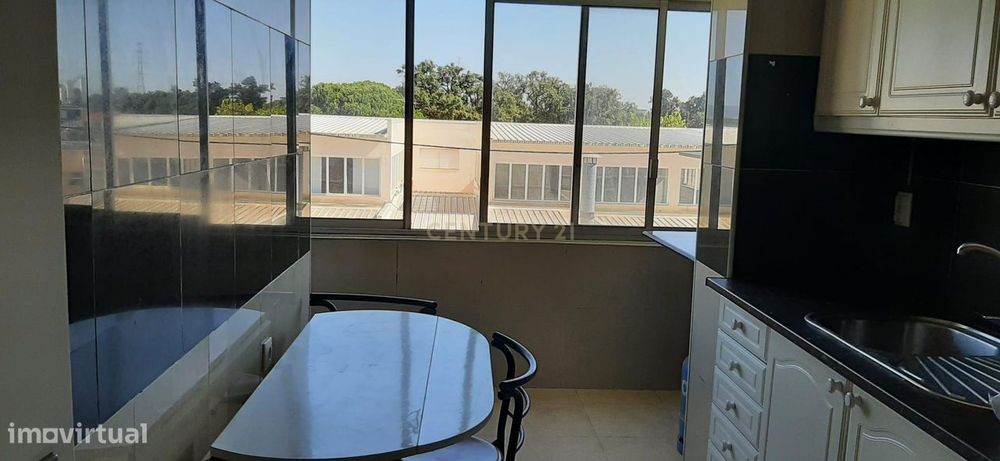 Apartamento T2 - arrendamento Casal do Marco